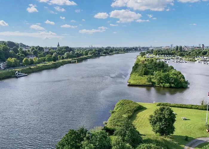 House Boat 4* ماسترخت